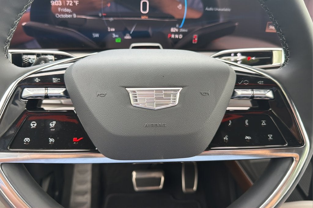 2027 Cadillac VISTIQ Luxury