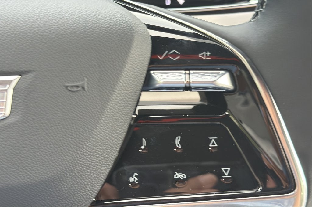 2027 Cadillac VISTIQ Luxury