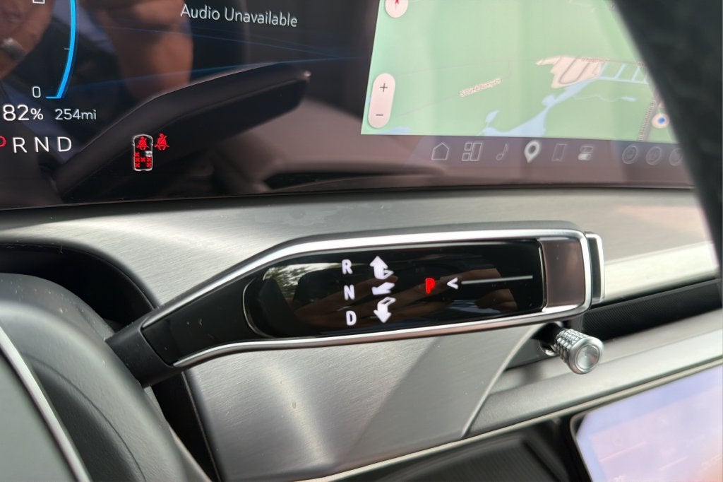 2027 Cadillac VISTIQ Luxury