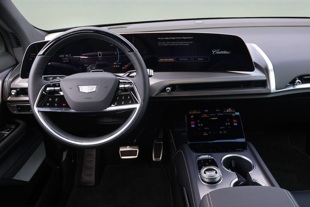 2027 Cadillac VISTIQ Sport