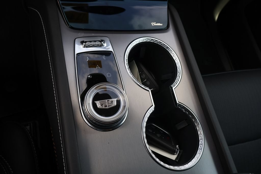 2027 Cadillac VISTIQ Sport