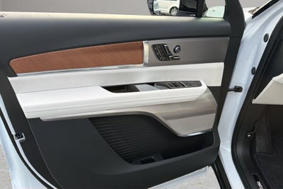 2027 Cadillac VISTIQ Sport
