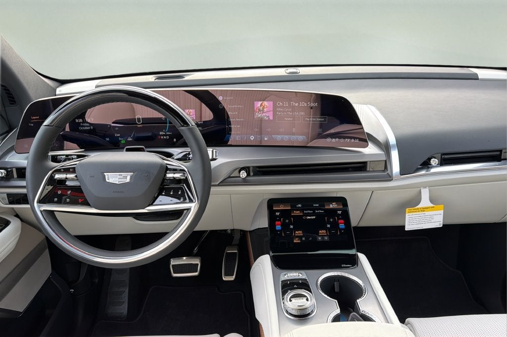 2027 Cadillac VISTIQ Sport