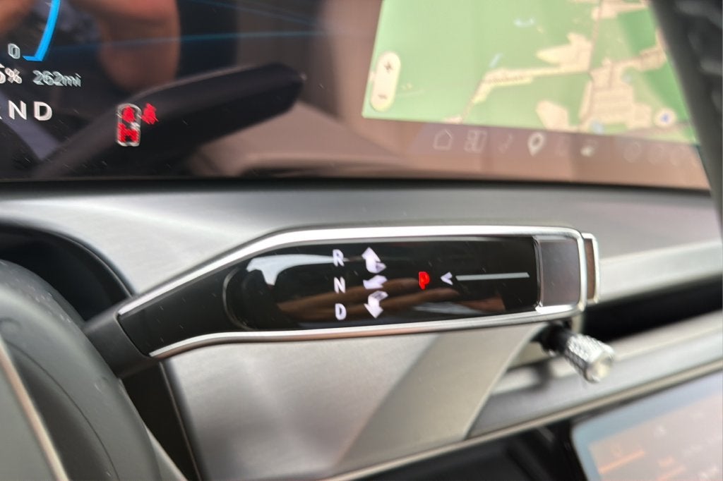 2027 Cadillac VISTIQ Sport