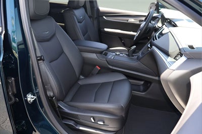 2026 Cadillac XT5 Luxury