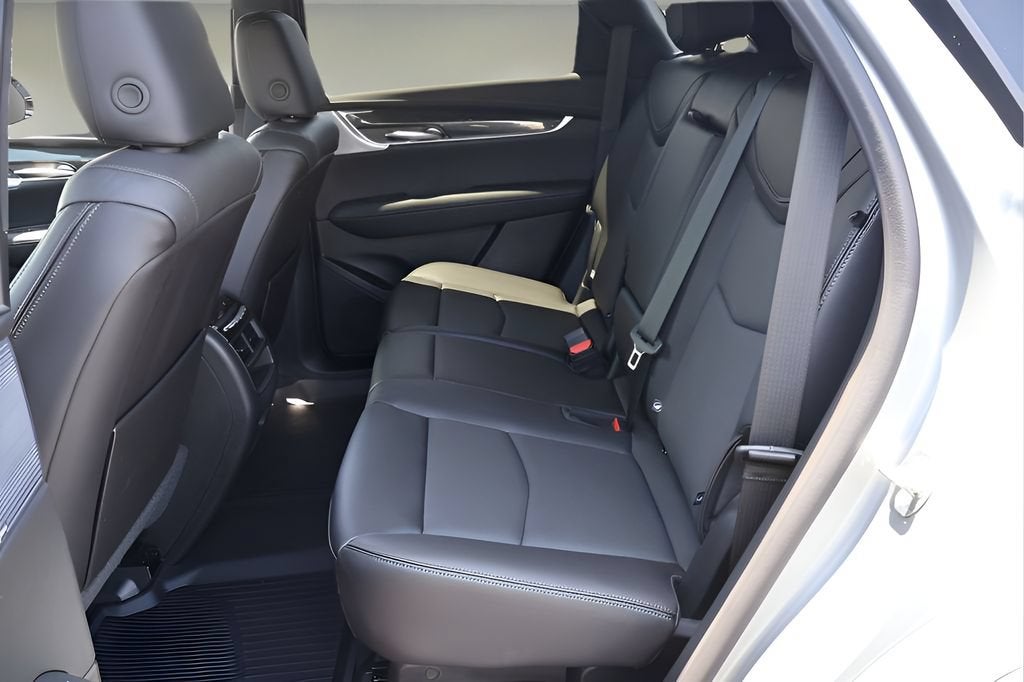 2026 Cadillac XT5 Sport