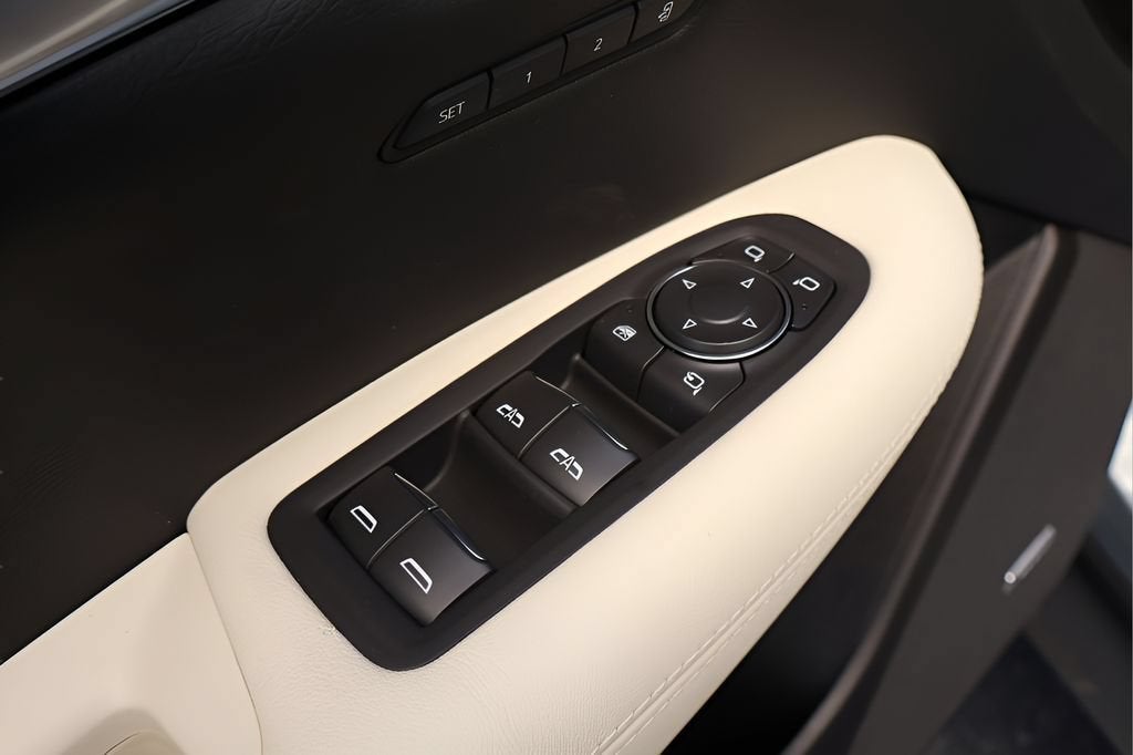 2026 Cadillac XT5 Sport
