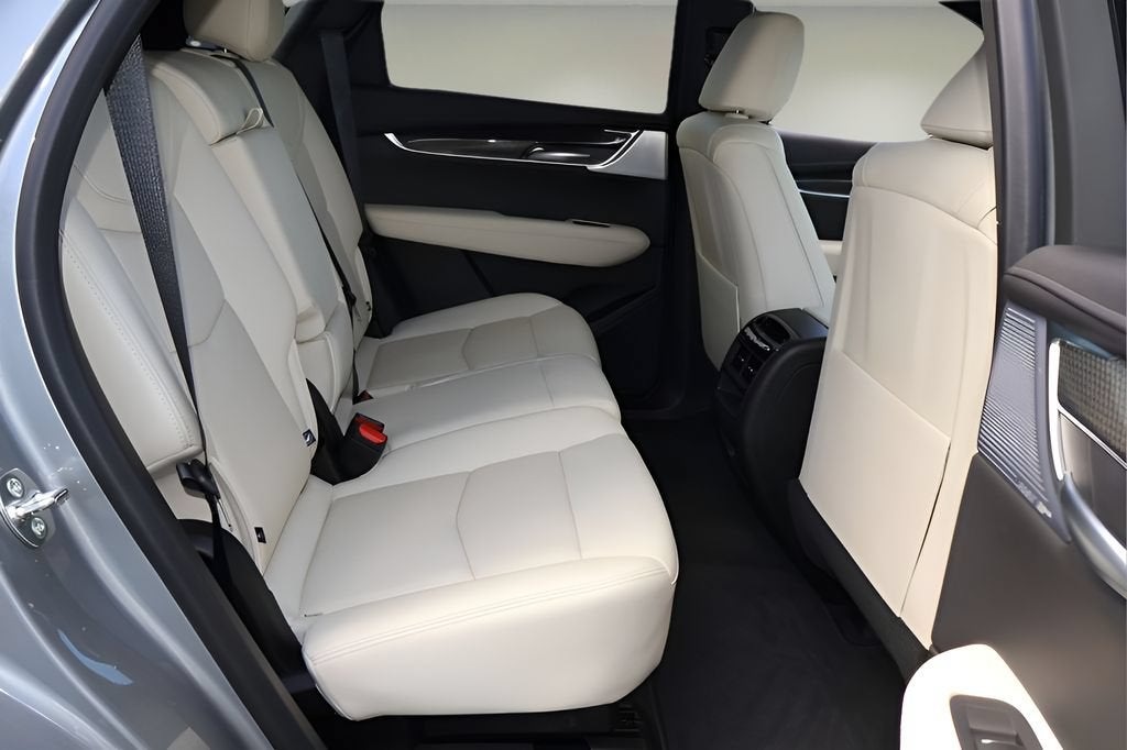 2026 Cadillac XT5 Sport