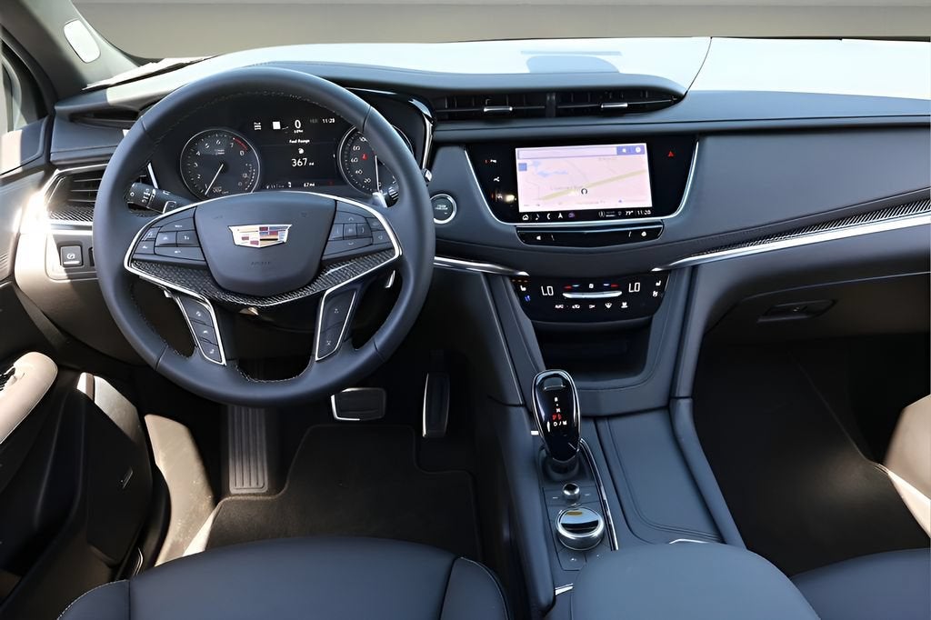 2026 Cadillac XT5 Sport