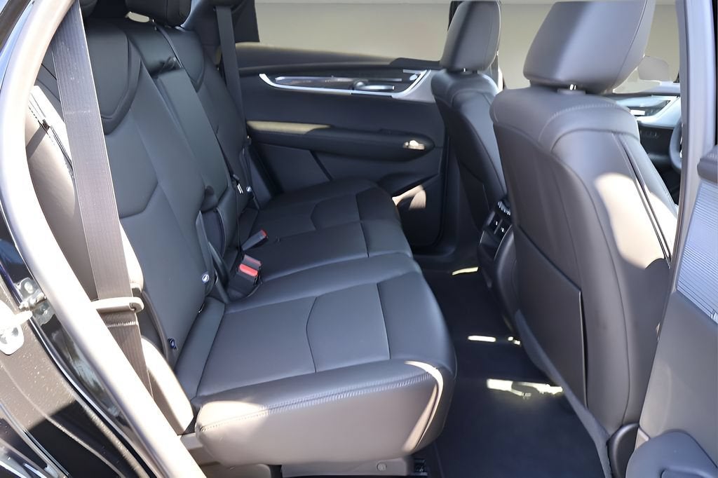 2026 Cadillac XT5 Sport