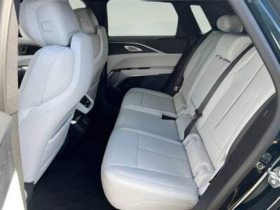2026 Cadillac LYRIQ Premium Luxury