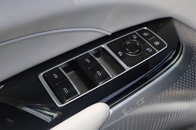 2026 Cadillac LYRIQ Premium Luxury