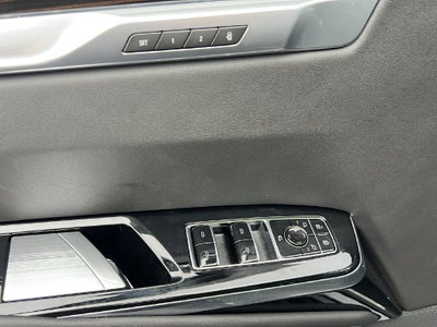 2027 Cadillac Escalade Luxury