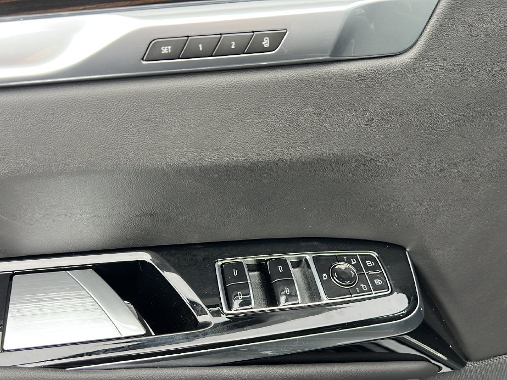 2027 Cadillac Escalade Luxury