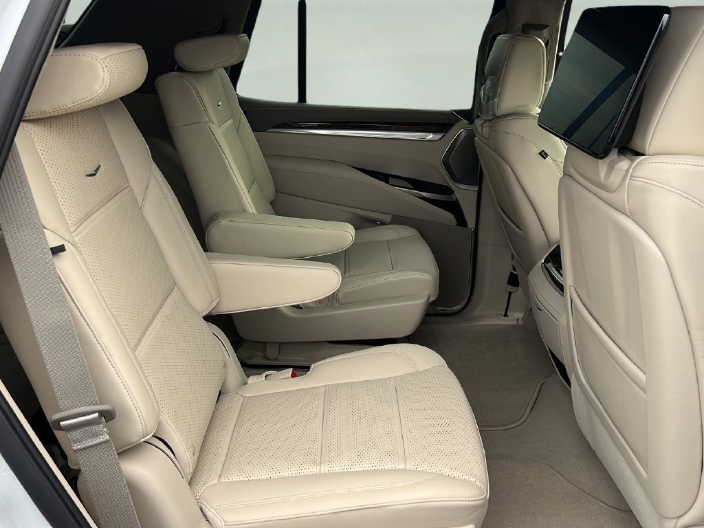 2027 Cadillac Escalade Platinum Sport