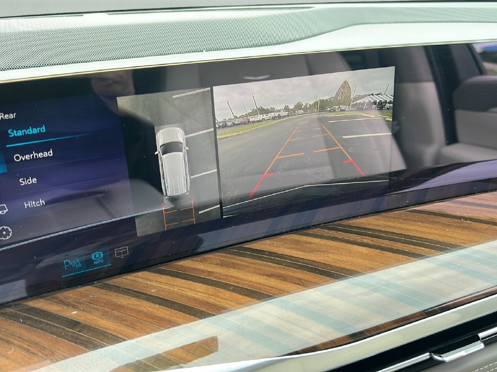 2027 Cadillac Escalade Platinum Sport