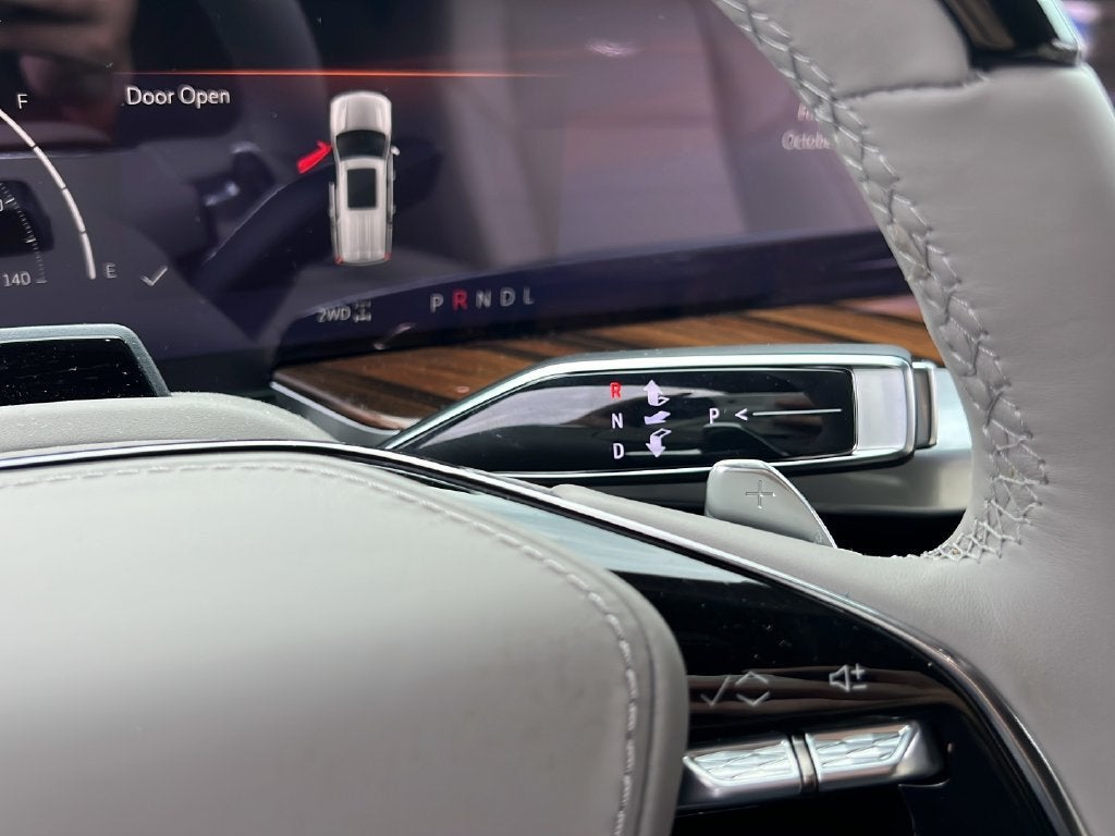 2027 Cadillac Escalade Platinum Sport