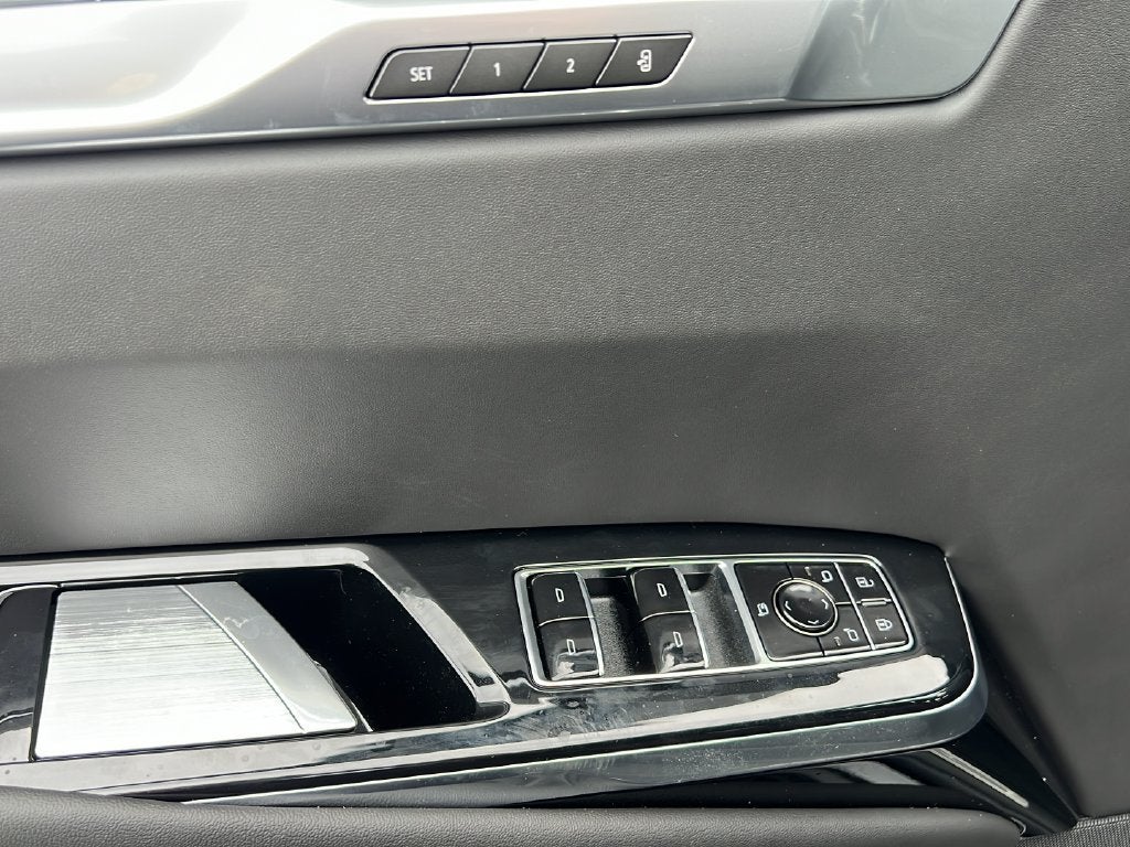 2027 Cadillac Escalade Platinum Sport
