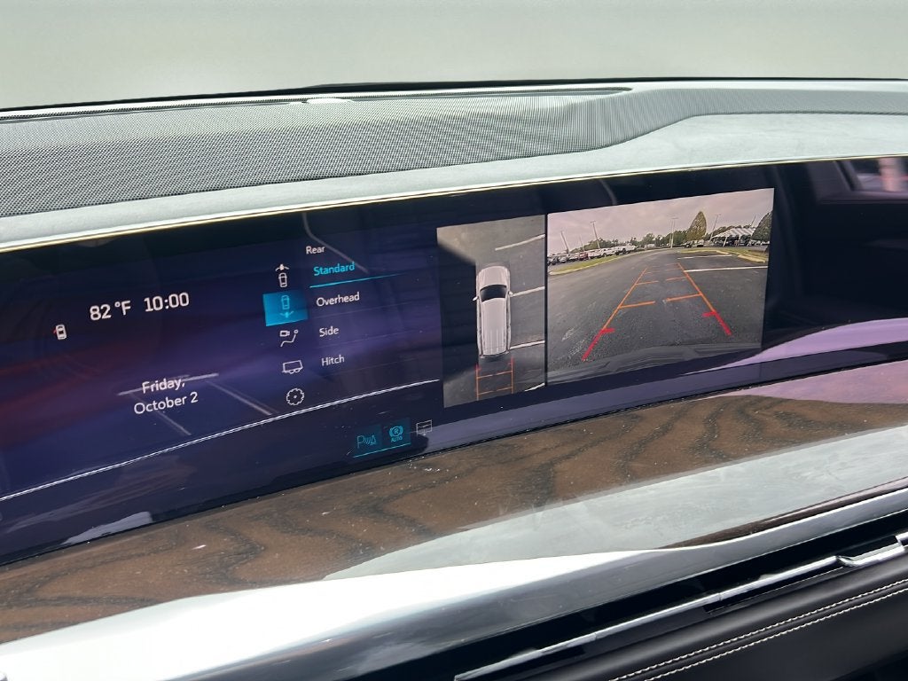 2027 Cadillac Escalade Platinum Sport