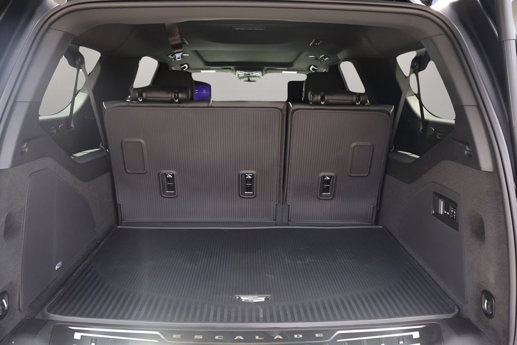 2026 Cadillac Escalade ESV Luxury