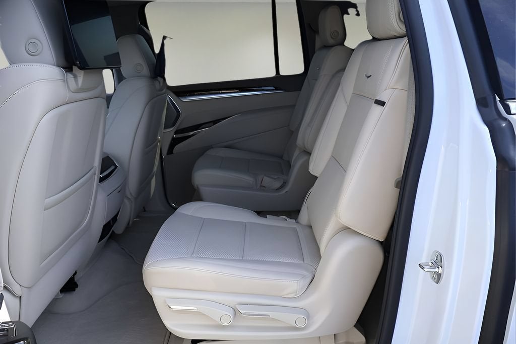 2026 Cadillac Escalade ESV Platinum Luxury