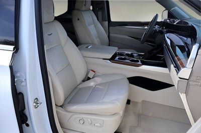 2026 Cadillac Escalade ESV Platinum Luxury