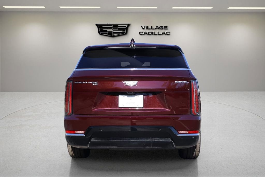 2025 Cadillac ESCALADE IQ Luxury 2