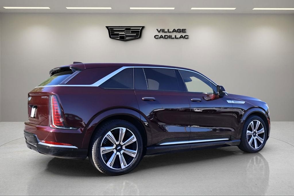 2025 Cadillac ESCALADE IQ Luxury 2