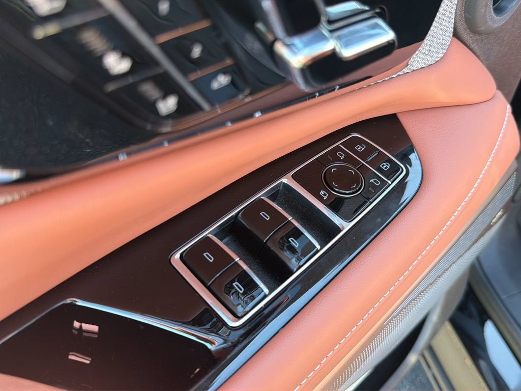 2027 Cadillac OPTIQ Premium Luxury