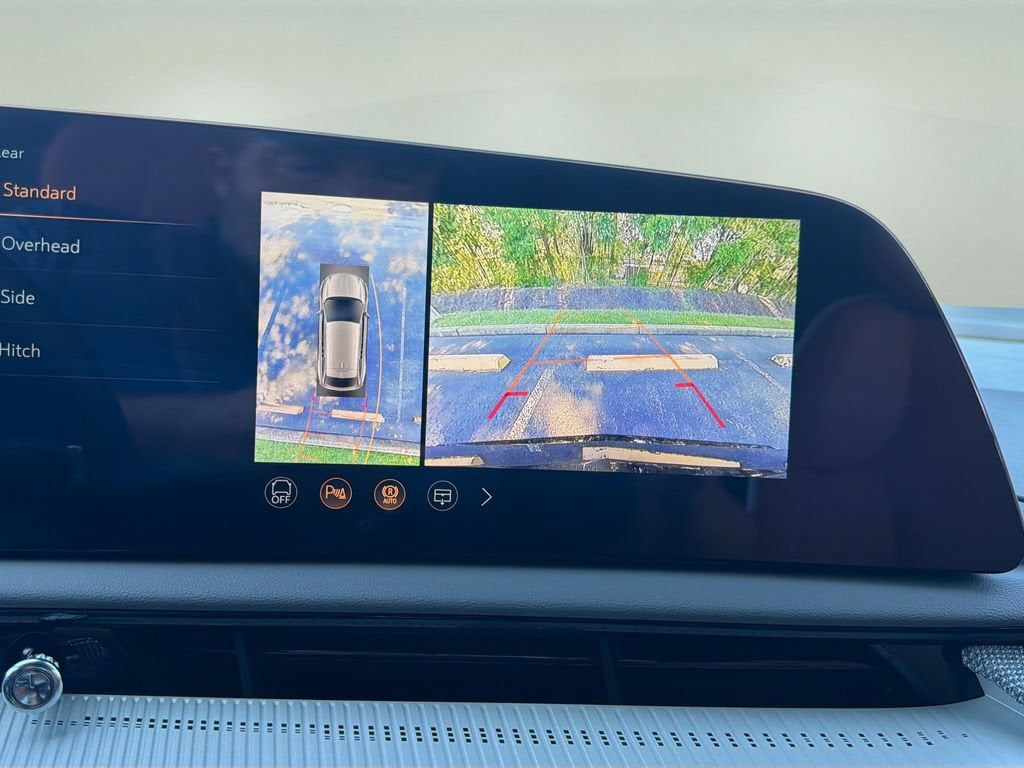 2027 Cadillac OPTIQ Premium Luxury