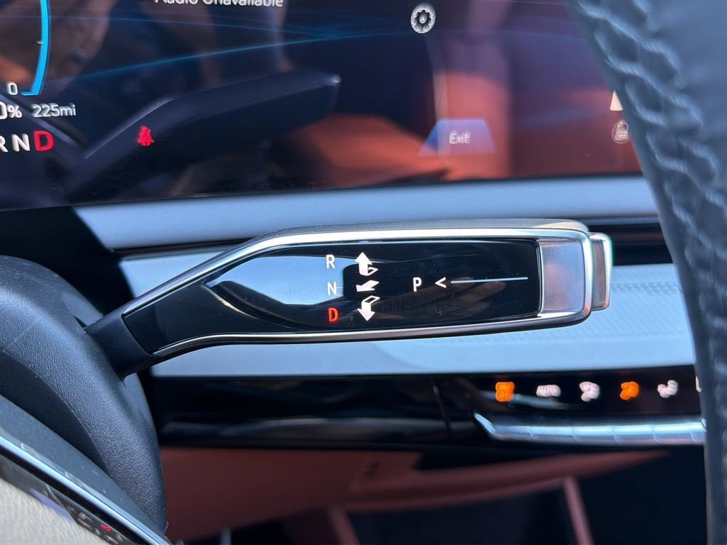 2027 Cadillac OPTIQ Premium Luxury