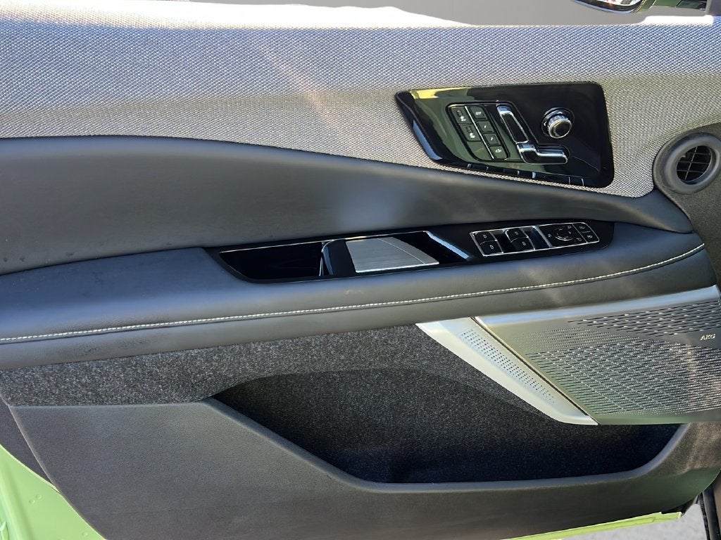 2027 Cadillac OPTIQ Sport