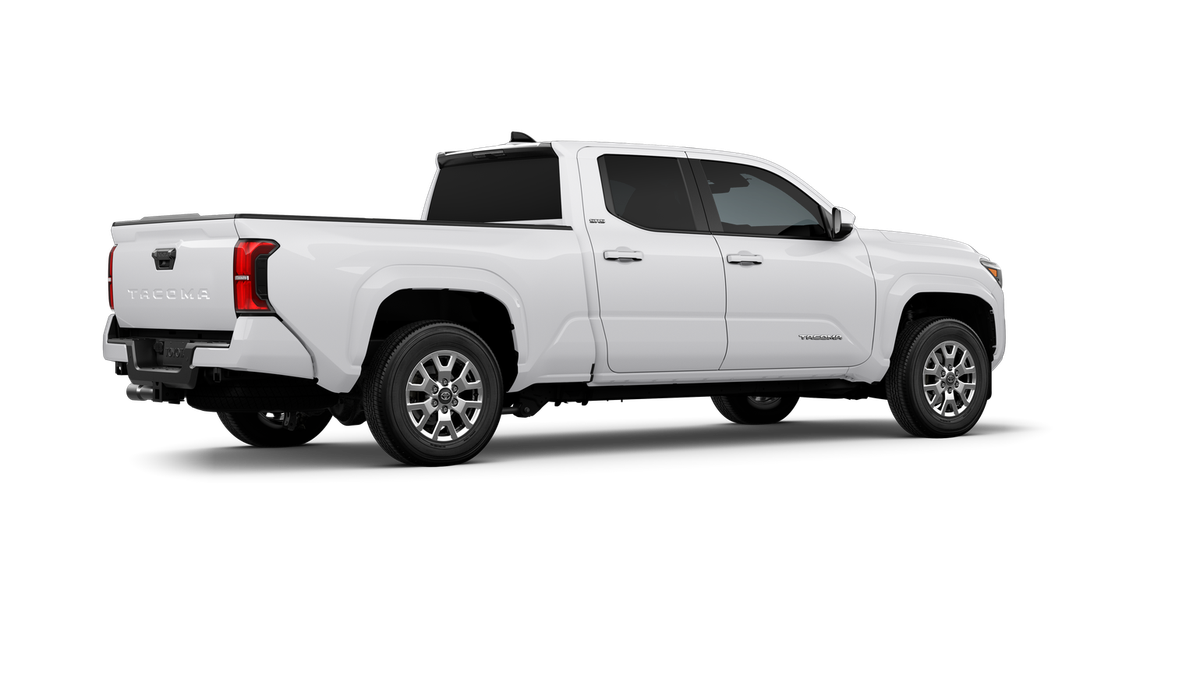 2026 Toyota Tacoma SR5 - Photo 11