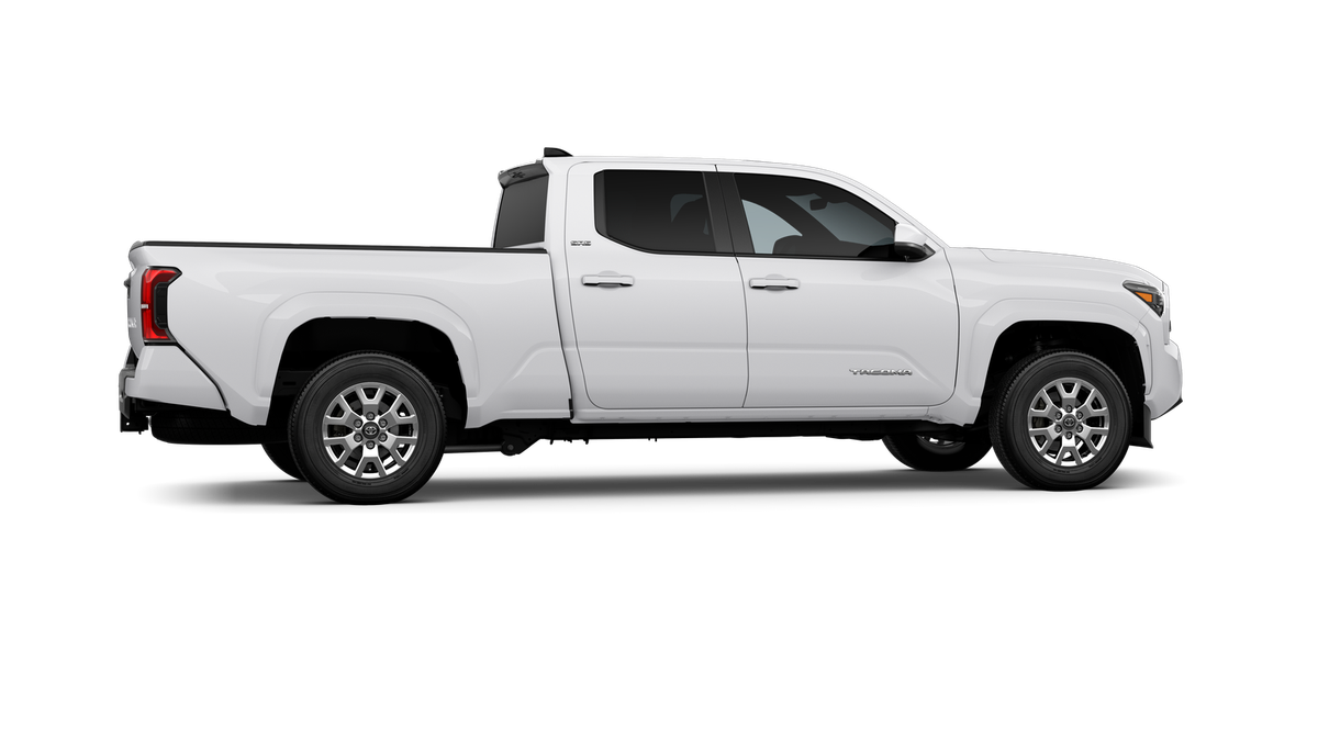 2026 Toyota Tacoma SR5 - Photo 12